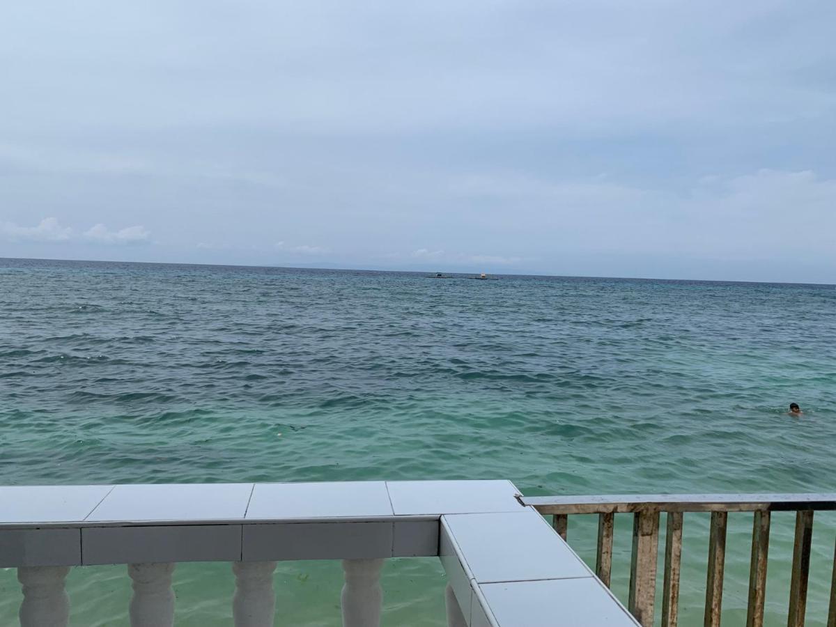 Luna Oslob Travellers Inn - Beach Front Luaran gambar